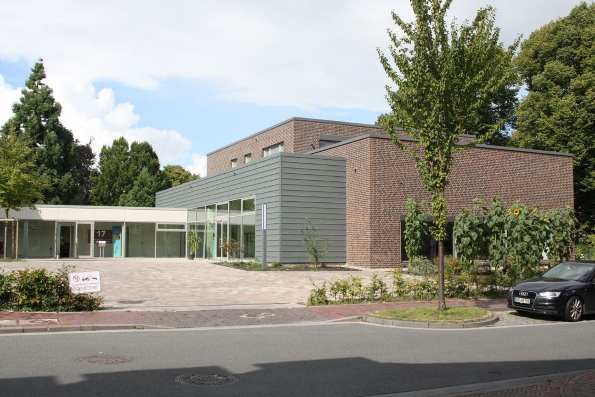 Gemeindezentrum1_klein