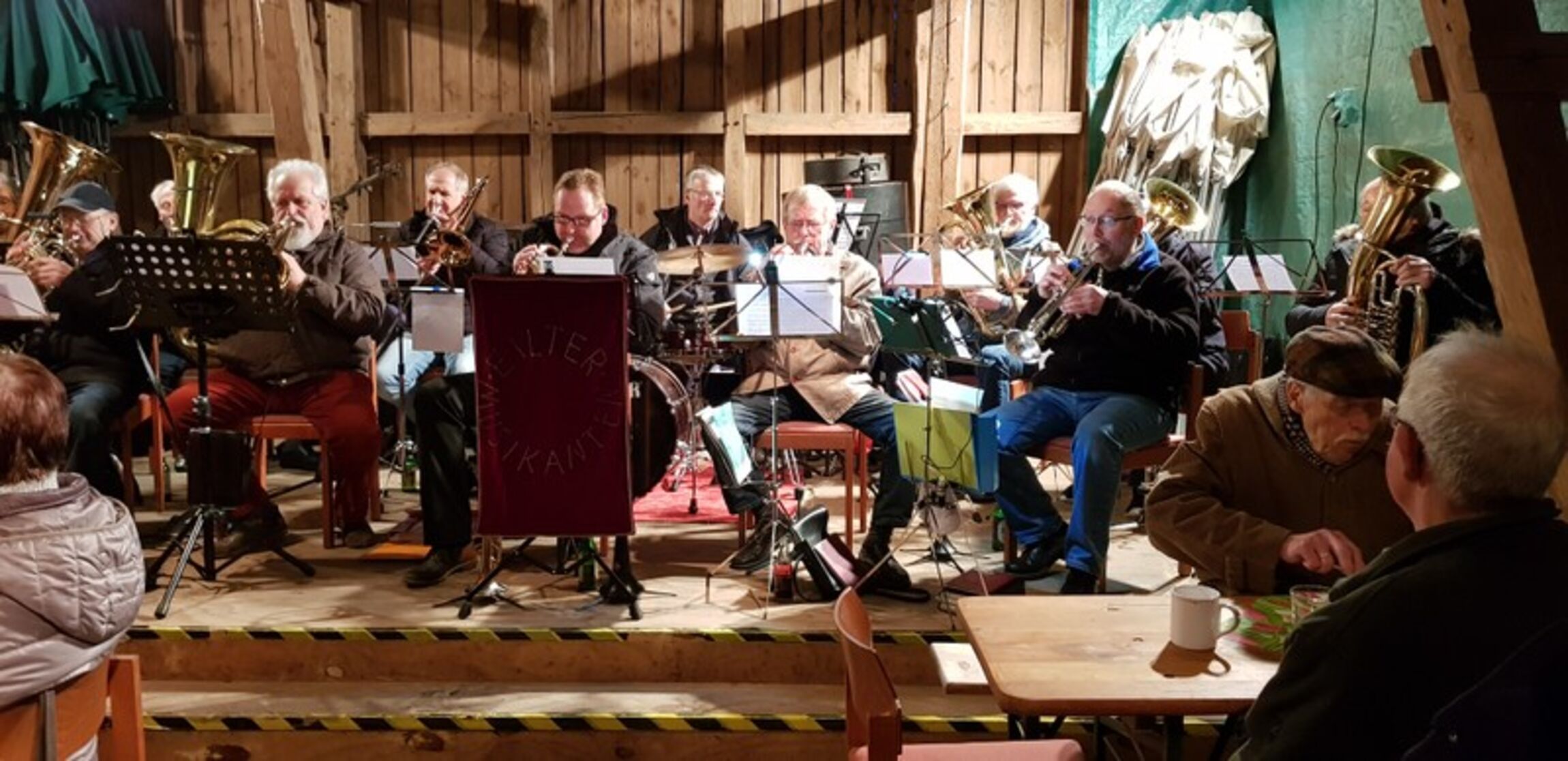 Die Eilter Blasmusik sorgte für die musikalische Umrahmung eines launigen Märzabends         