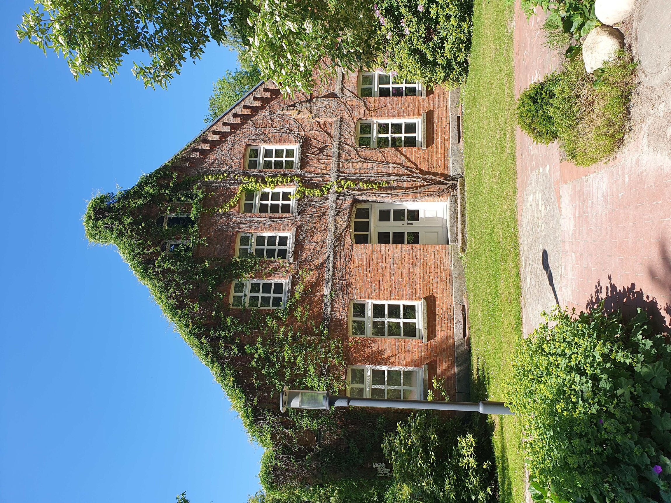 Pfarrhaus - Ostansicht