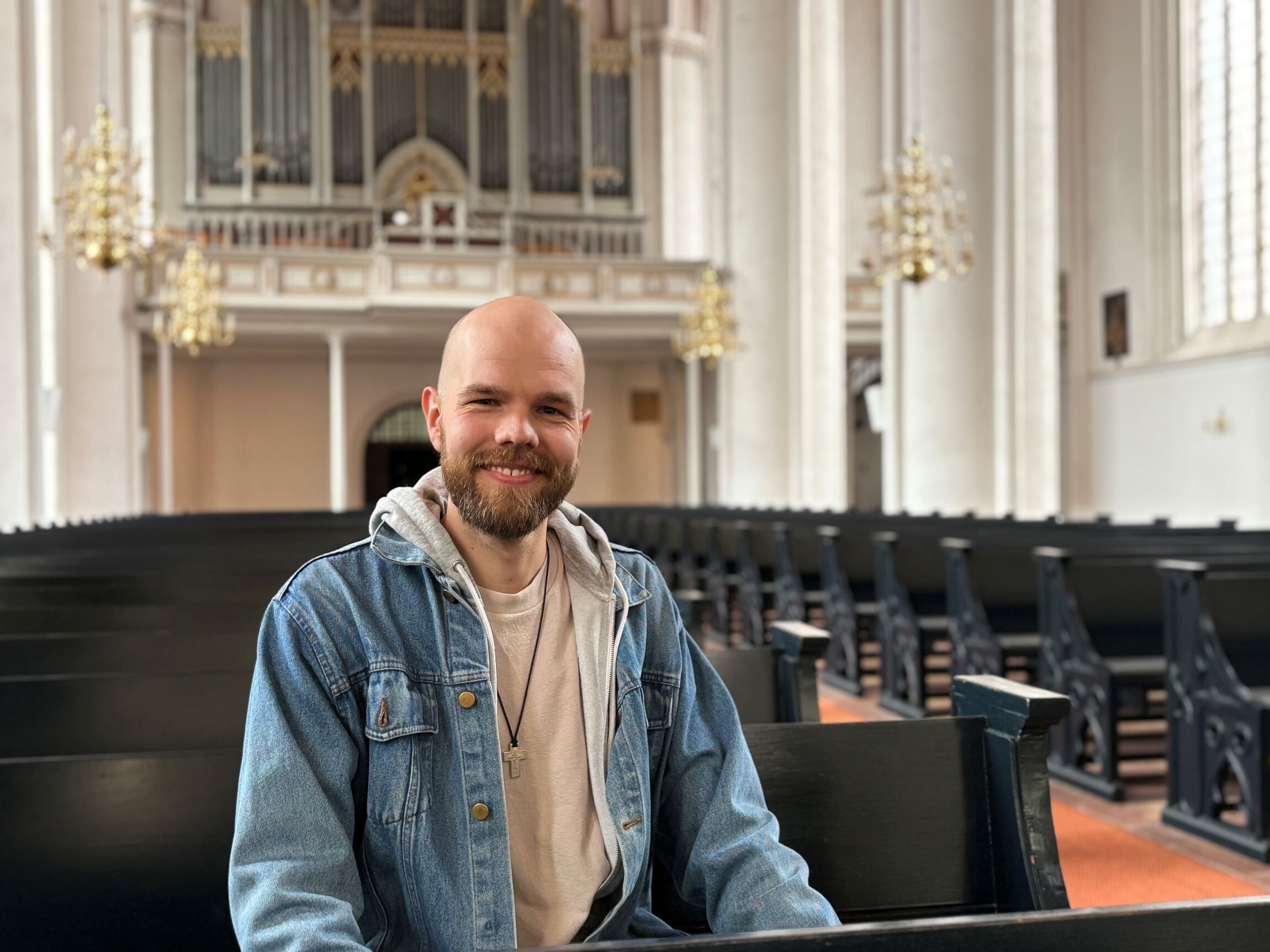 Pastor Lukas Wünsch
