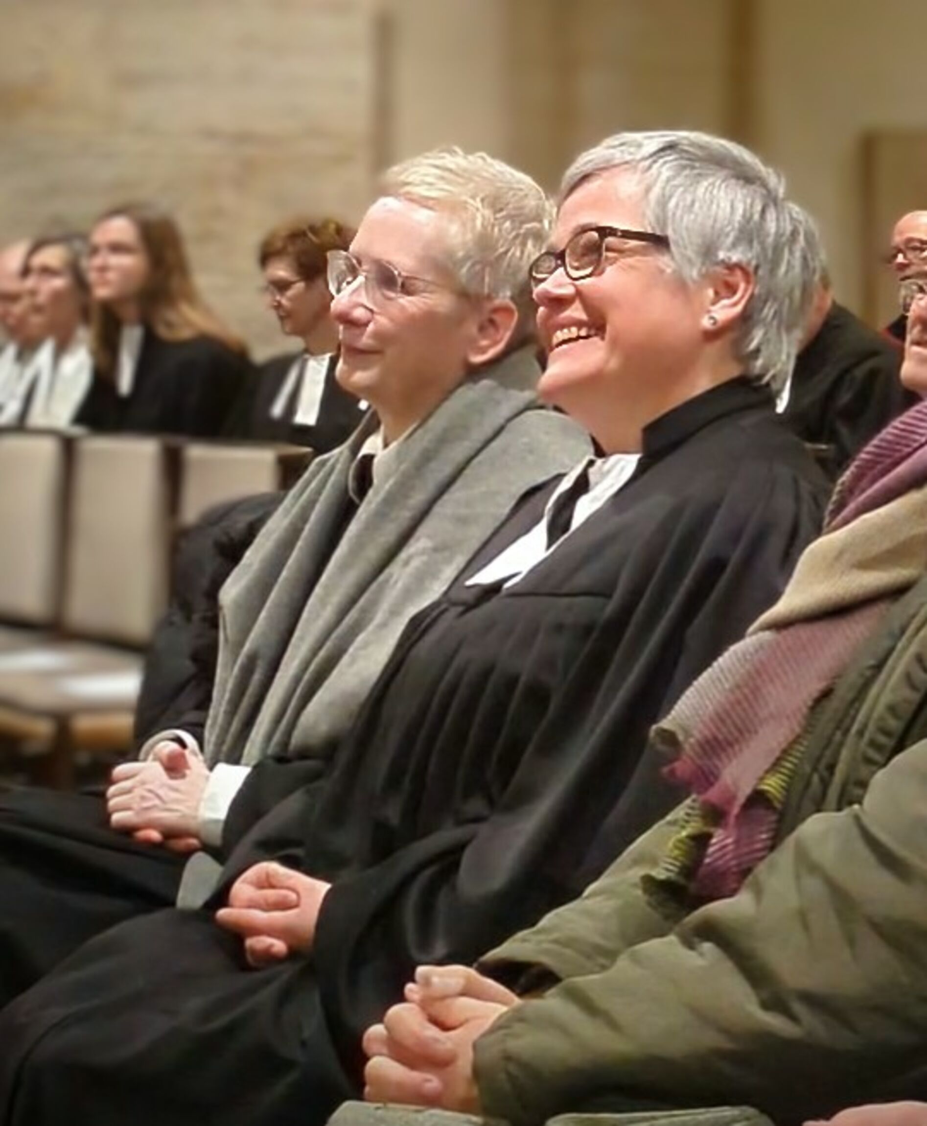 2_Bahr und Schad in Kirchenbank