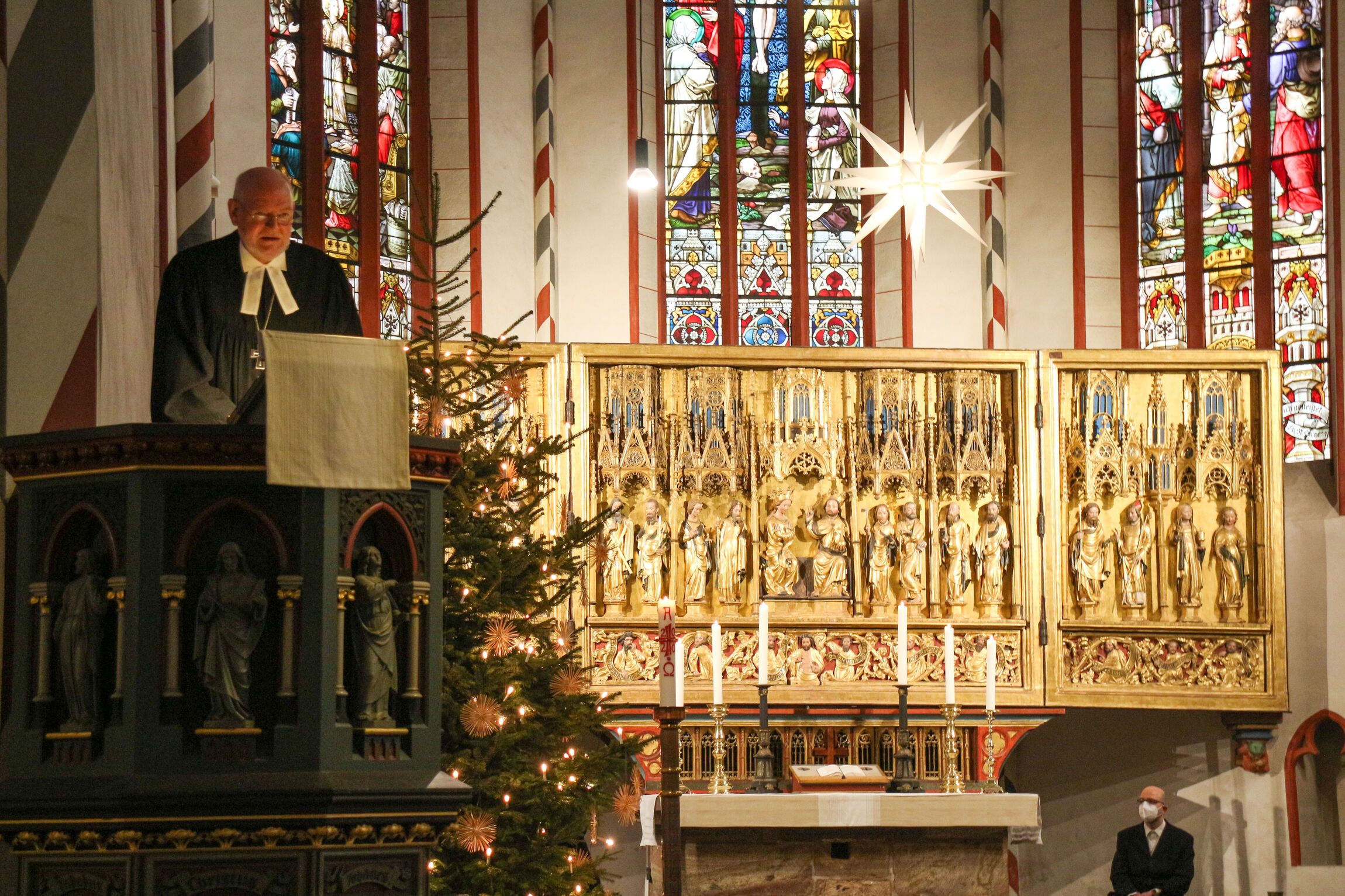 Regionalbischof Eckhard Gorka hat sich mir einer Predigt in der St.-Jacobi-Kirche in Göttingen verabschiedet.