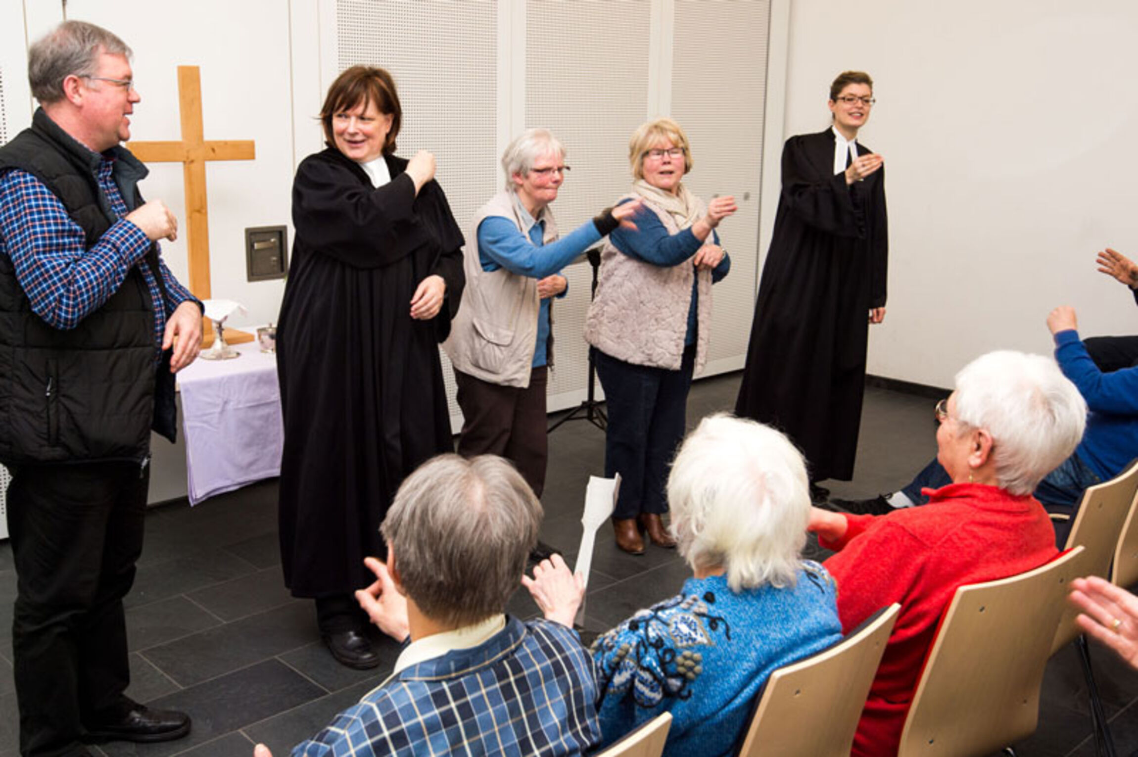 16_03_30_gebaerdengodi_5