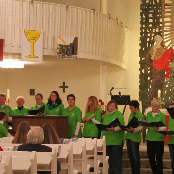 Projektchor_in_Kirche