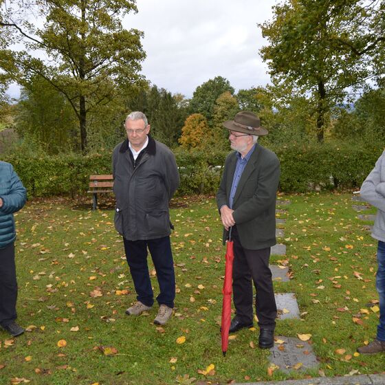 2023-10-21-Gedenkstein-Enthüllung2