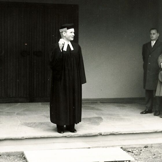 1964 Einweihung der Leichenhalle 3