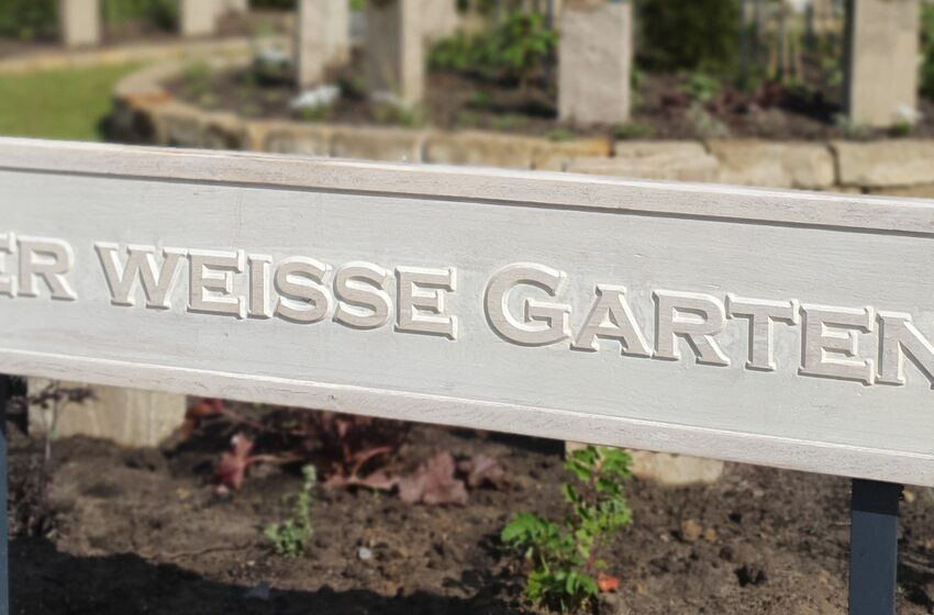 Tafel Der Weiße Garten