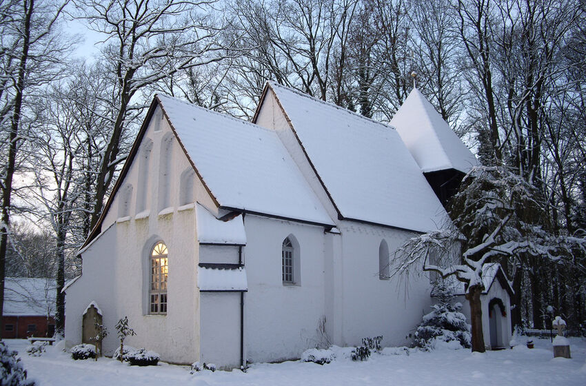 St.Georg-Kirche im Winter