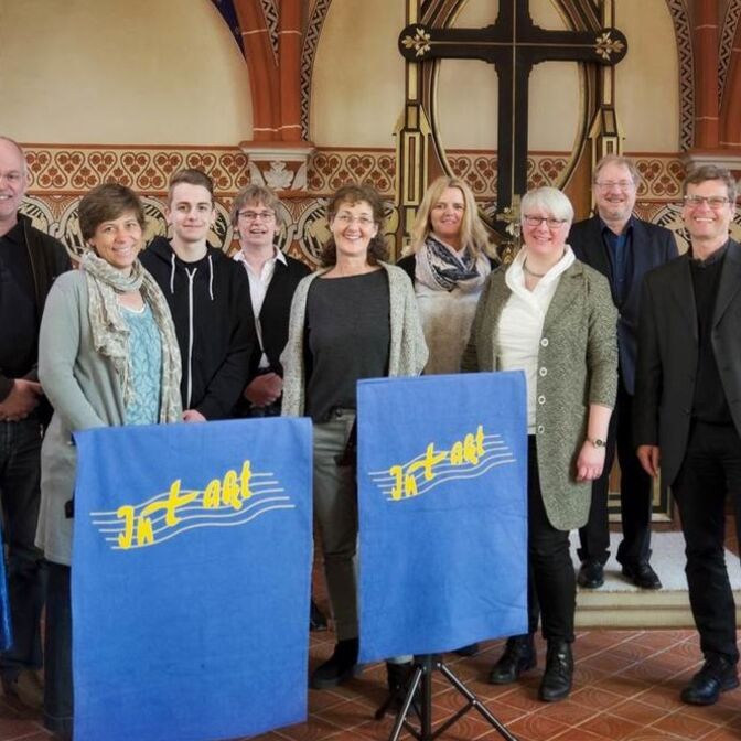 Gruppenfoto der Kirchenband InTakt